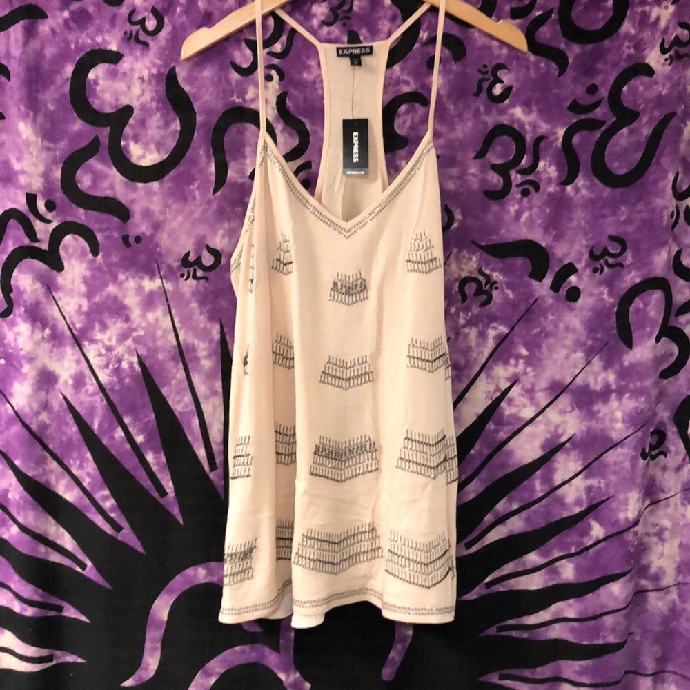 Brand NWT Express Lght. Cream pink racerback tank
